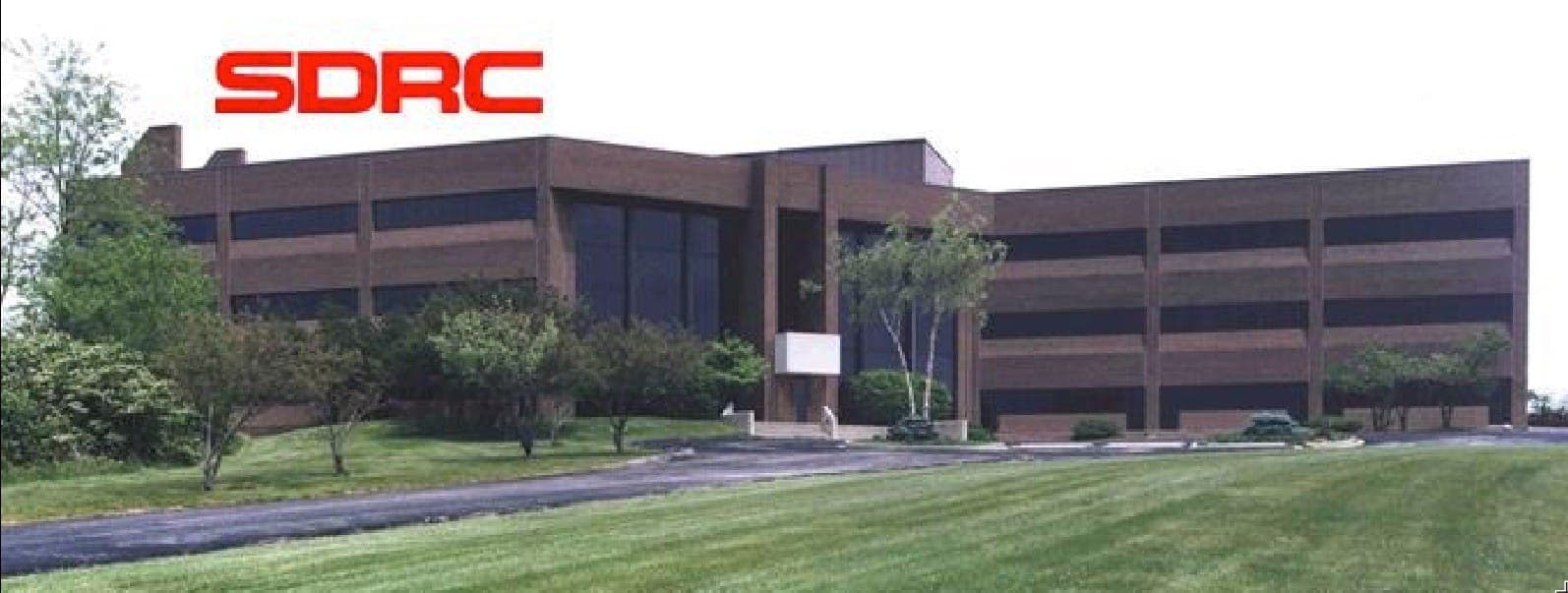 Between the Coasts America's Heartland CAD PLM photo 2